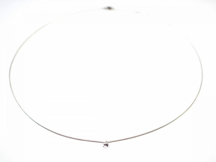 20200329 Collierfassungslos 4