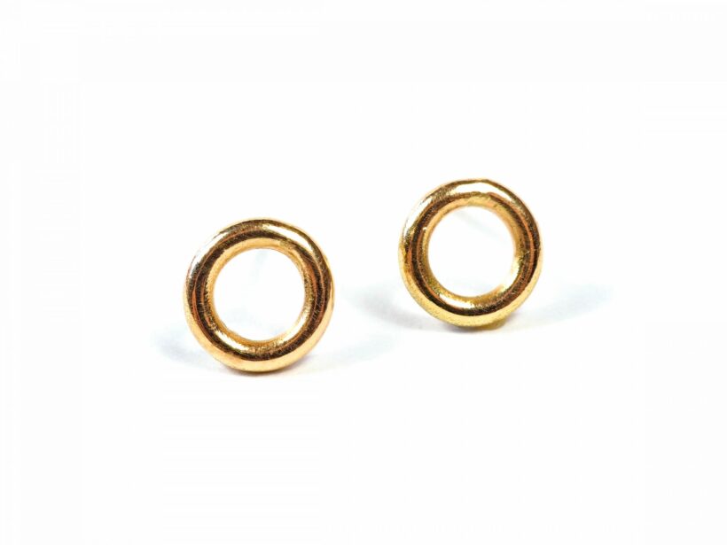 OLYMPUS DIGITAL CAMERA 20200402 Ohrsteckerrund1