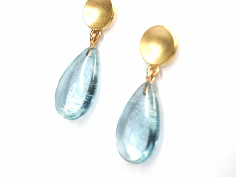 OLYMPUS DIGITAL CAMERA Frosted Tears 2