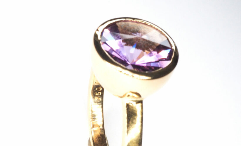 OLYMPUS DIGITAL CAMERA Emanzipation 1.1