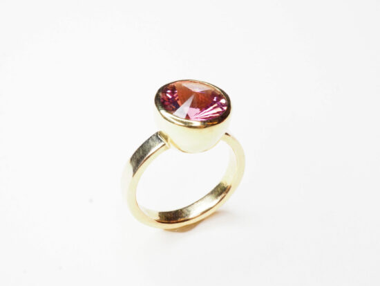 Edelrose Titel