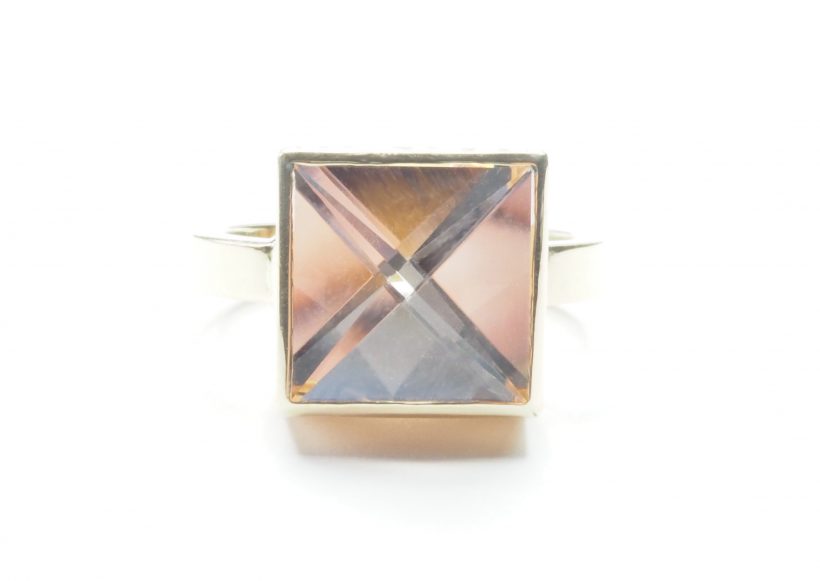 OLYMPUS DIGITAL CAMERA Frenchy2